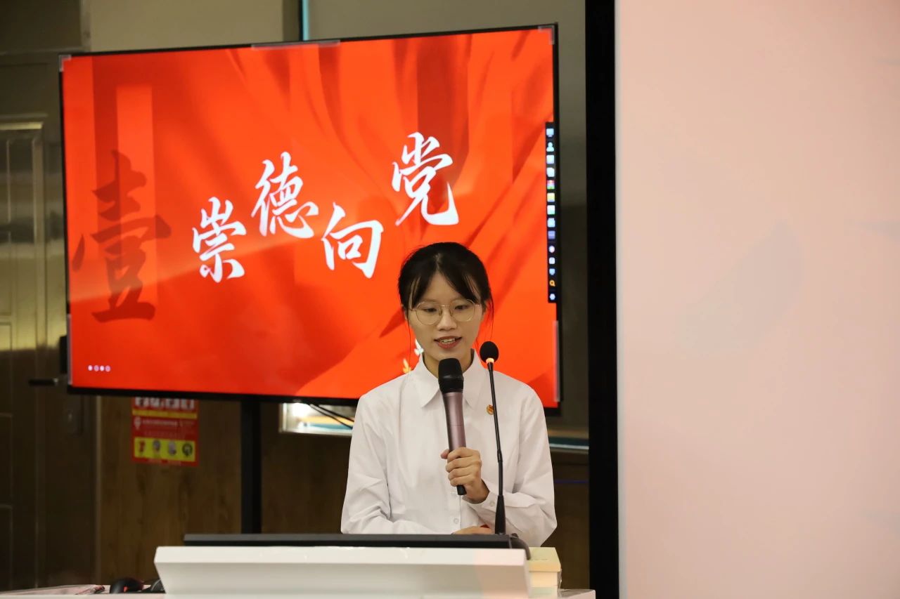 0543343E4B94DB5A0CBED196264_9EA9B0F9_12404