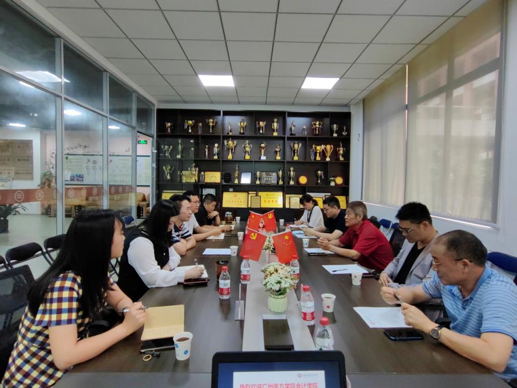 0C2F9662EC857B77BFD71209656_15DF5ED6_197BB