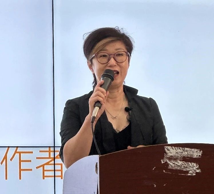 3DEFC77E09D539EDF66D3680819_4F1B80DE_D2A4