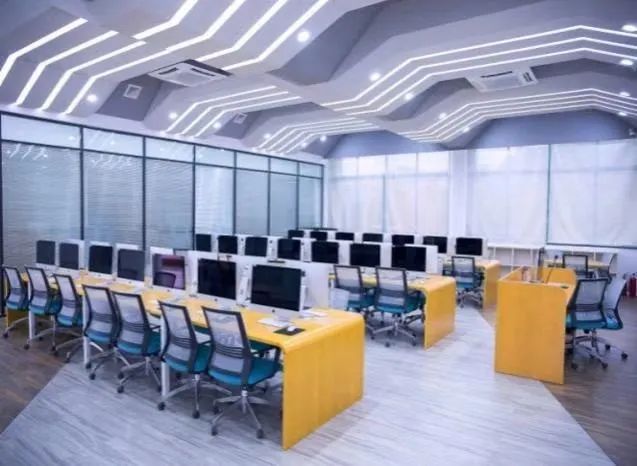 13DB35B96E3056E2FA0ACF2E5E8_DADFC392_BC7B