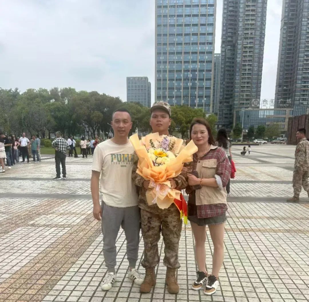 15AEC72BD861276BDD8059589AB_0C52046B_2EBE8