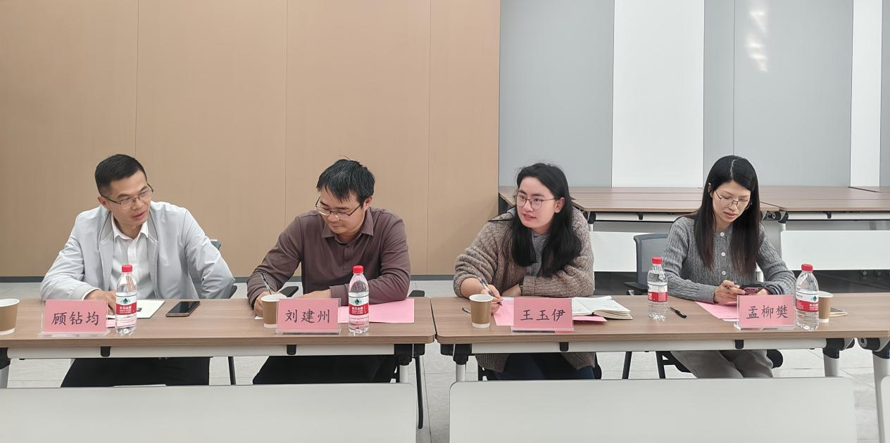 09AE31635FAEE1C8DBAA4C9F909_C351EDCB_796B4