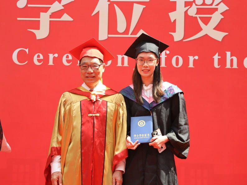 D9A1EACD8EDE36712CC4BB34090_438B493C_E0CE D9A1EACD8EDE36712CC4BB34090_438B493C_E0CE