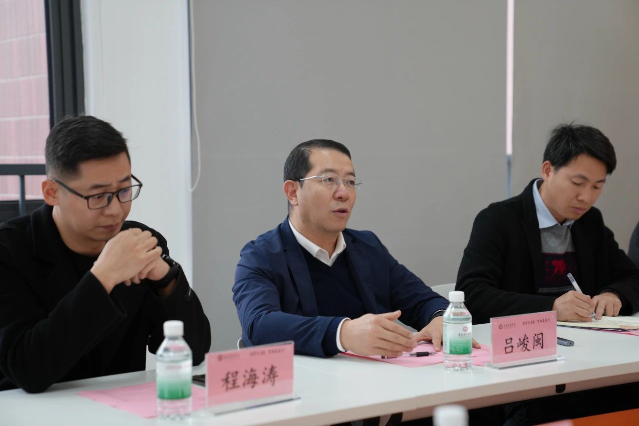 39DC6D64DD305C8B8FB60320638_FEE64D48_12245