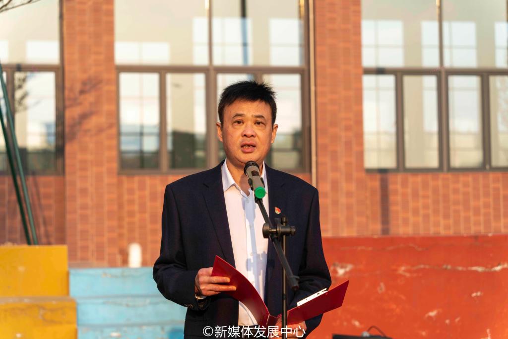 60A7C31602E6D4BB3F248008559_D69D3F78_FEAC