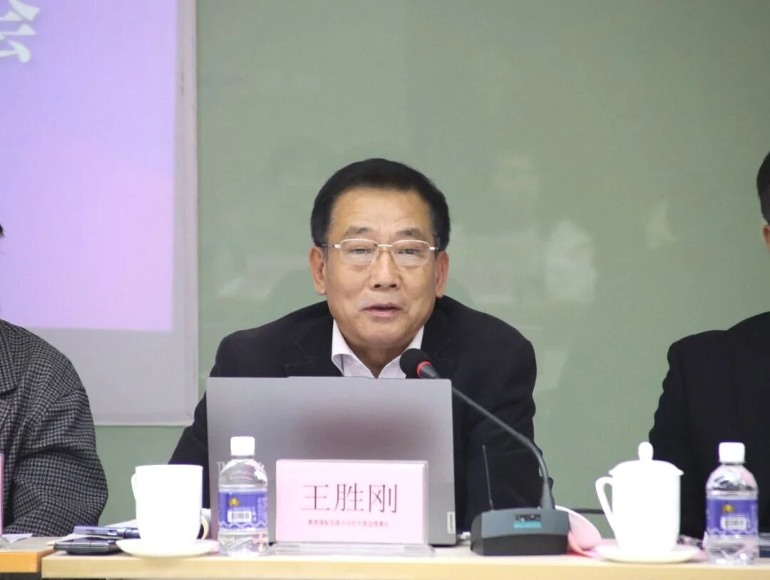 D192D448516BD3BA8C74F45ECDF_BFEF67B7_EE74