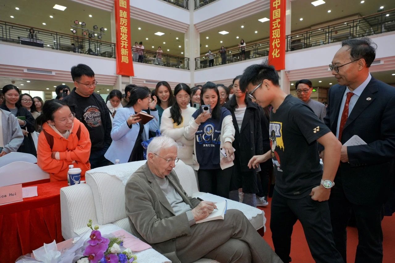 85E4C3A9B8C918E63191179031A_EB9BB7B4_29446 85E4C3A9B8C918E63191179031A_EB9BB7B4_29446