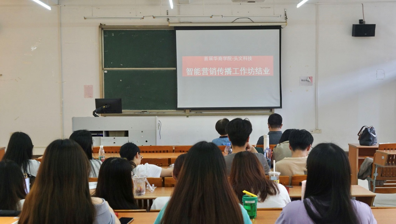 D2066CF6EFC8958DD6D21D8C676_0255D24A_D032F