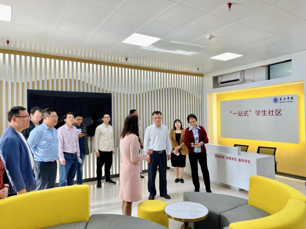 3D536726727E566435CEE497C13_79AC5446_184F3.png?e= 3D536726727E566435CEE497C13_79AC5446_184F3.png?e=