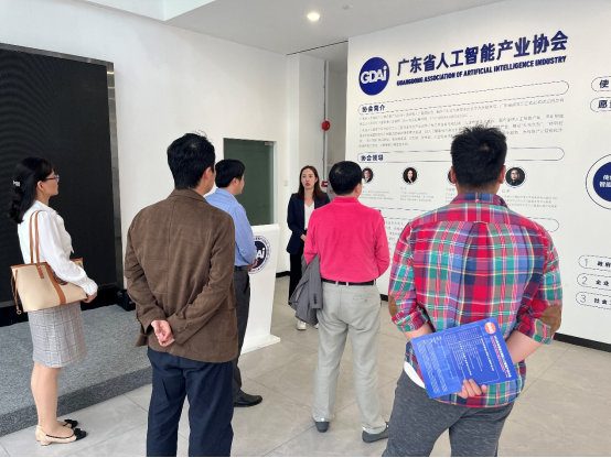 02ABCC50A7C0DD196B522F5B3D5_C73490A5_E18C0