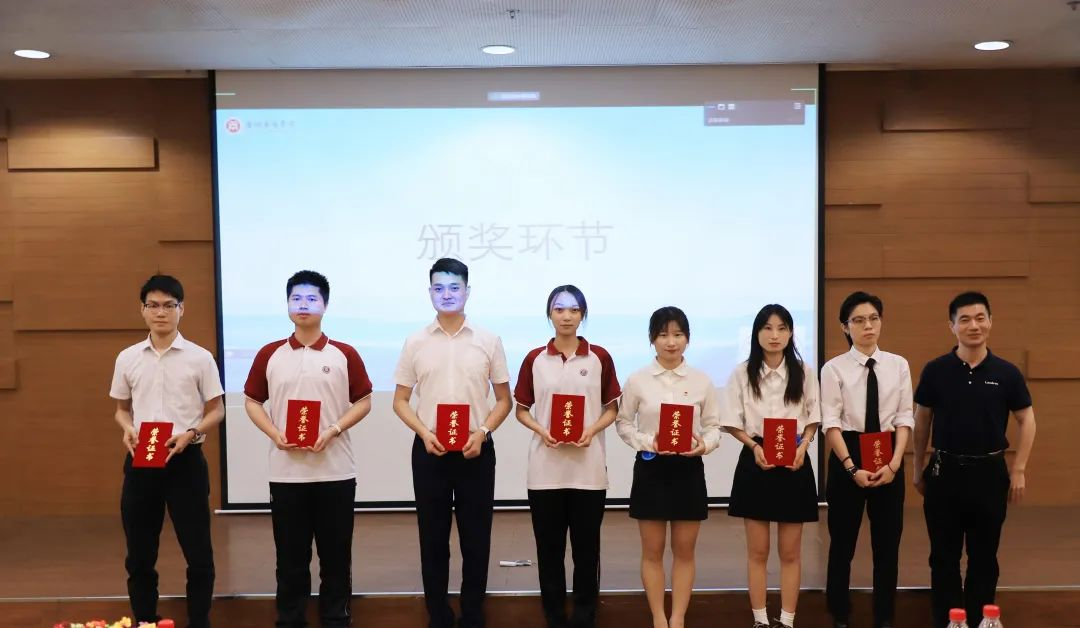 2BD43DCB0CF2AAB522E801CF248_8A427E56_8E5F7