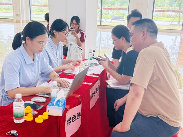 79249CC882425C7272AA8C1DF92_008CC4C5_5D3FD