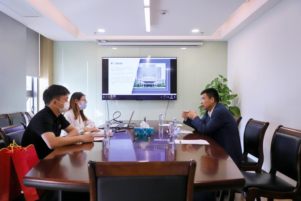 B9C20982E2BC005E26F9FD717E3_32017010_BE984