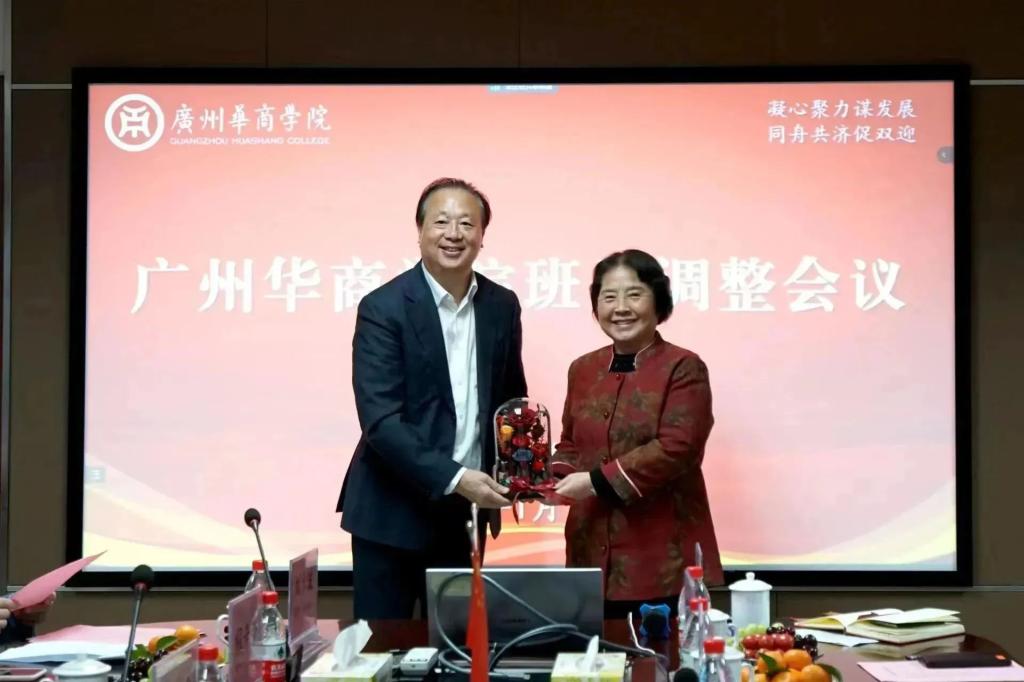 1A7EC77C7B39E7BF3E227A5EE60_70321A19_100DA