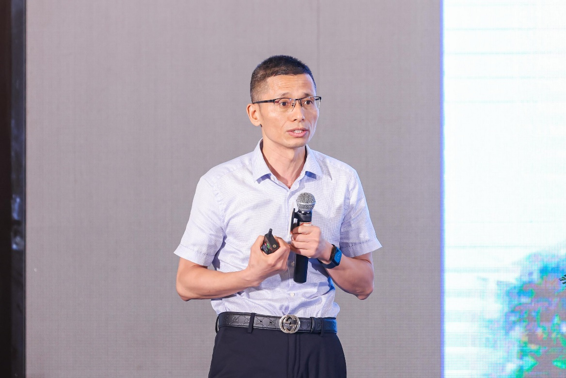 5045404160B1EC1FE0A5AE075D3_523549CB_FF6A2 FF6A2