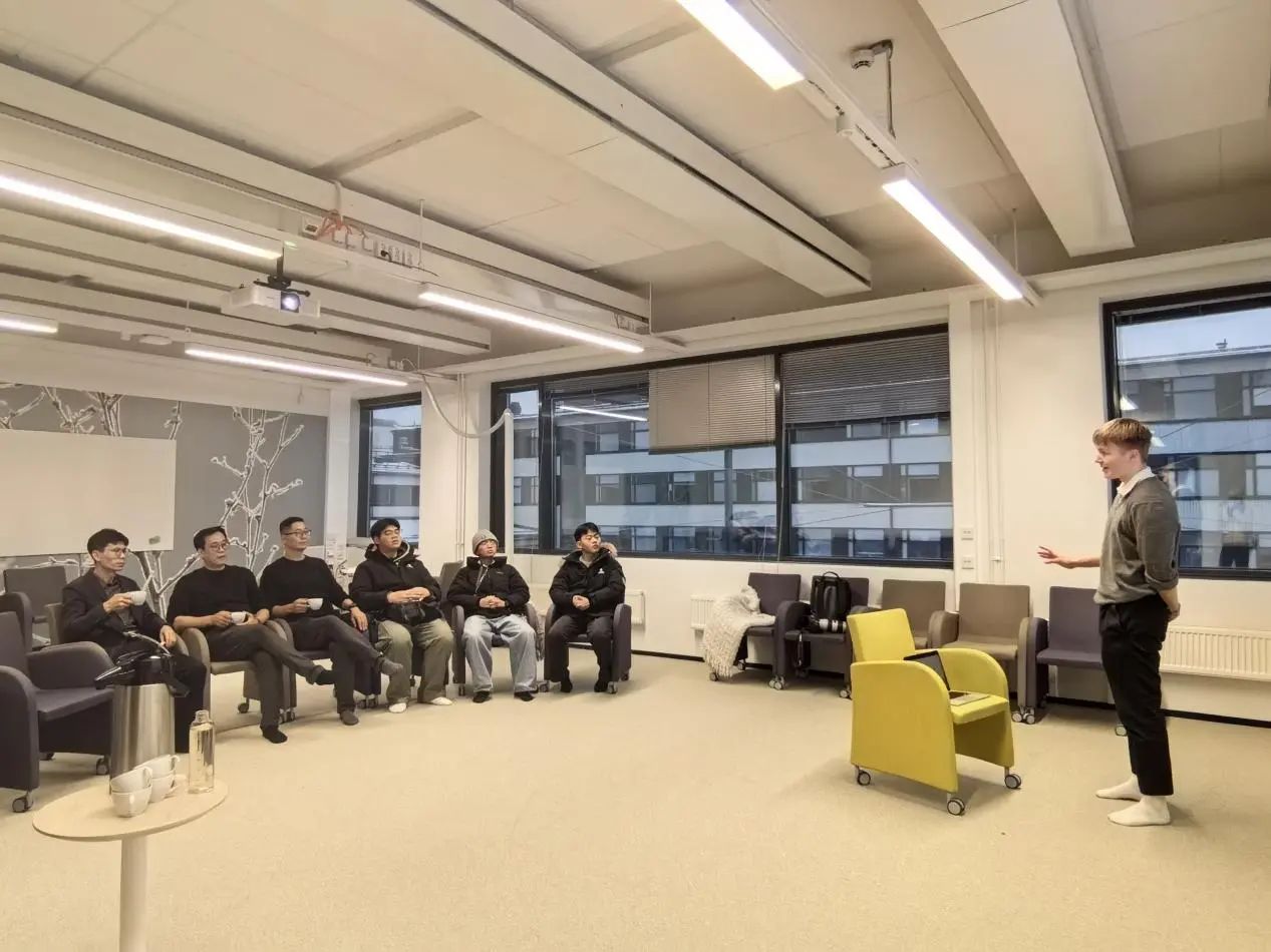 CF8A97BDCBCE89E8588560551F5_5555E4A8_21082 CF8A97BDCBCE89E8588560551F5_5555E4A8_21082