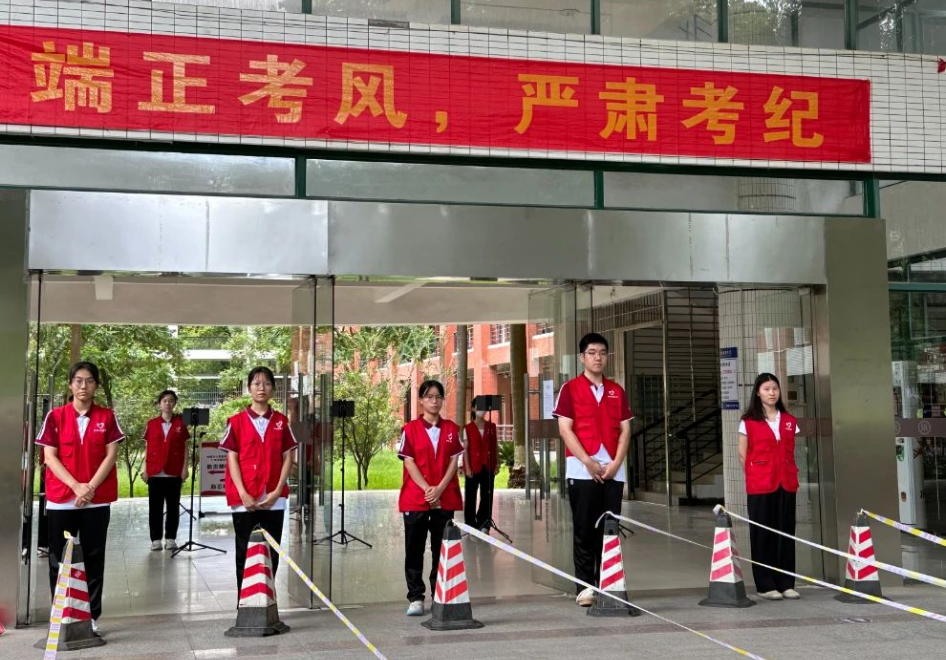 BC5BFAAC56C34C0ED159A5CA52F_28C4DBF4_D82B3