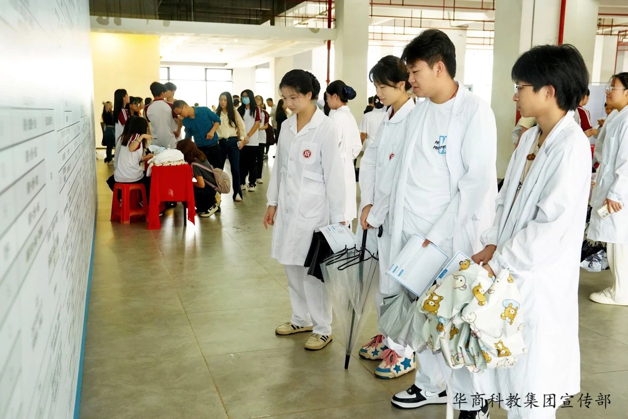 D562193232BB25EF6457E0E52F7_4F4305B2_26BD7