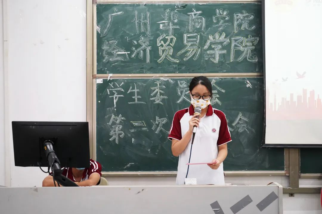 A2B81E8CBDABE8BD695DB049990_6449AACD_98705