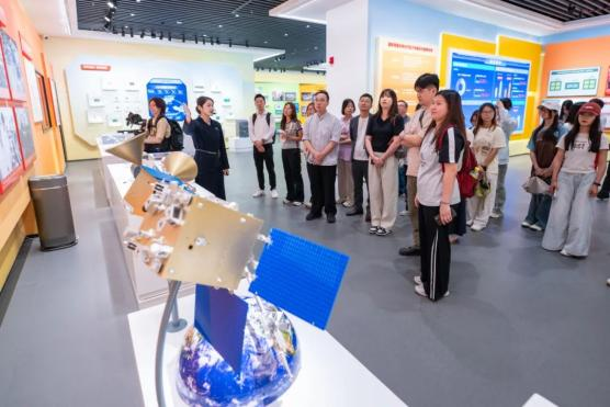 CDFC83A1F30BAEA1329B189DFE6_86735D7D_47DB8