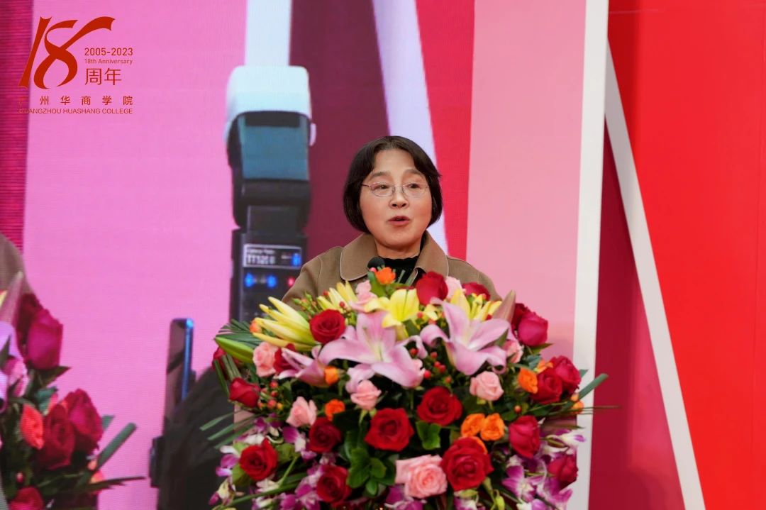 21C6932571DD26D3DB0D13935E4_C7C7087F_145DC