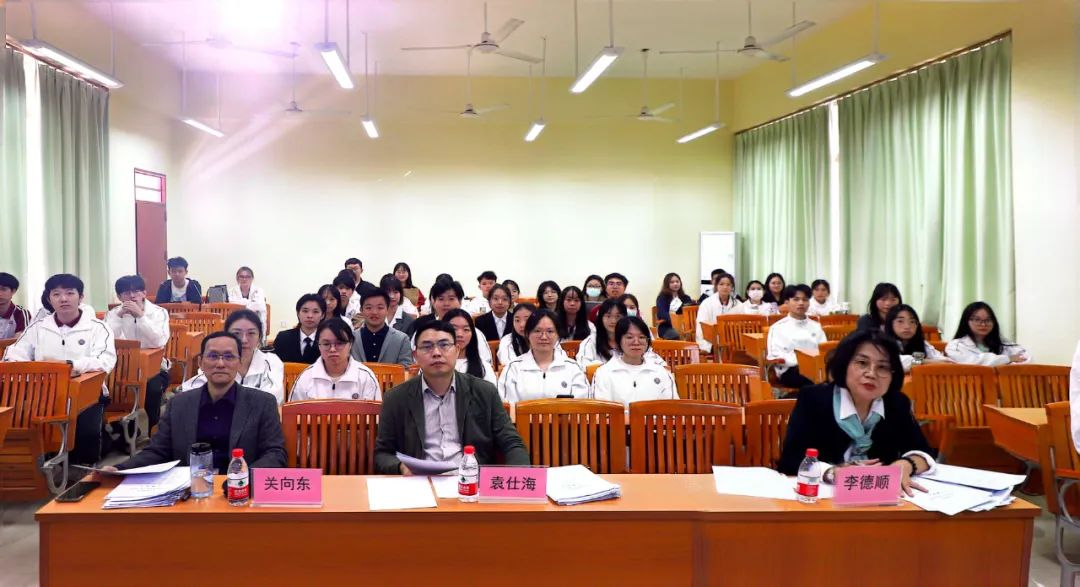 8938DDC4F75C2DE2F27A8528B7C_F6644F93_B0122