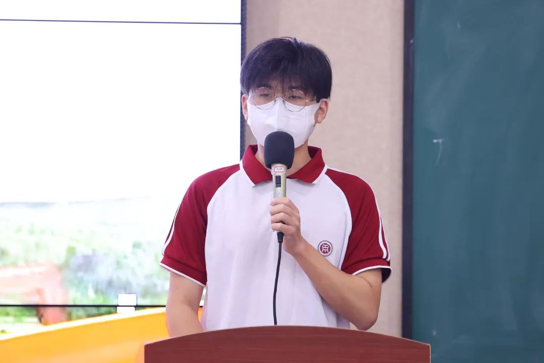 F318BF92A6E4C5DF1DFD23C812F_E57BE3D2_BBF2