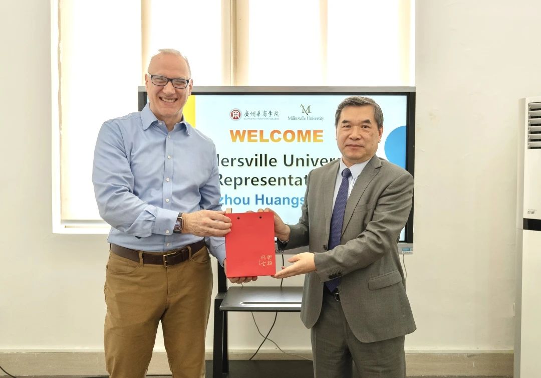 95FE82D47D52A623F98C1AE203A_3A508A02_13F56