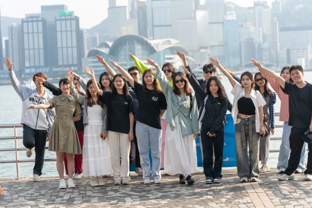 BCF8307F6202A88A777F0F6F7E4_05A9DC89_1F465