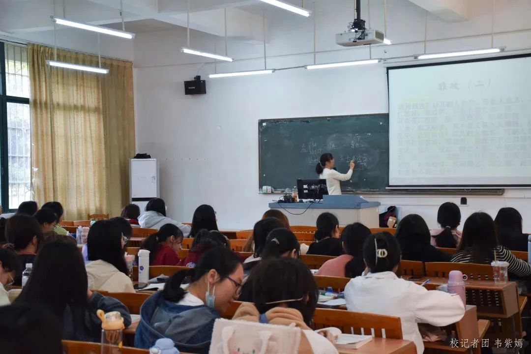 3D70F72863978B1F1D4C37EF394_ABB24618_17856