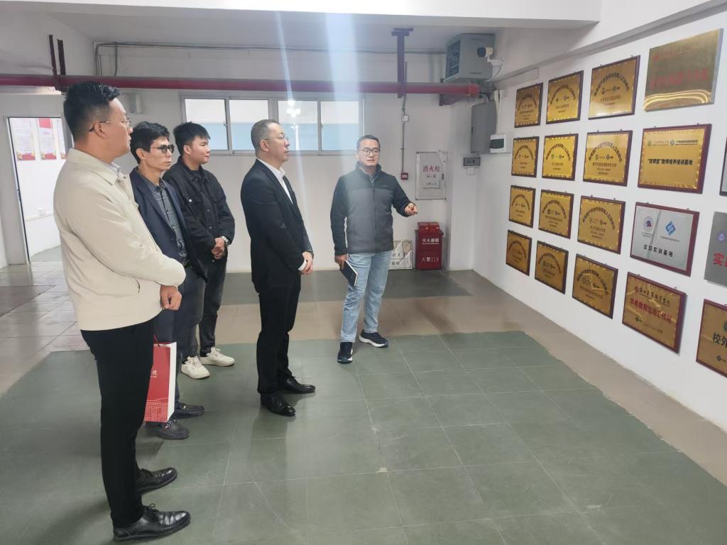 8BE385FA9DE8B5539AD4F5B535C_91711EE5_141FF