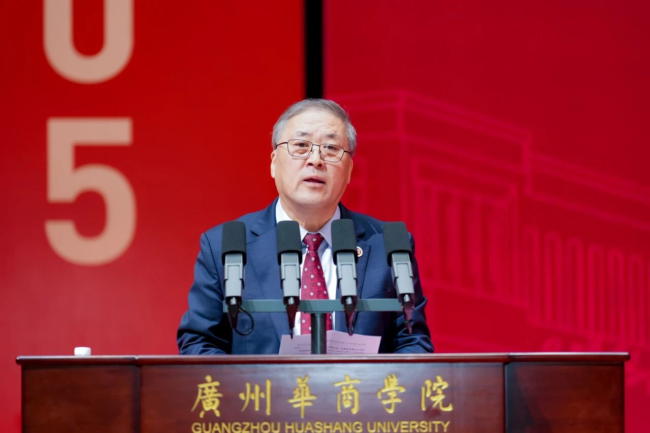 C95D915D7CFEA12448CD6FB2147_E829E323_13062