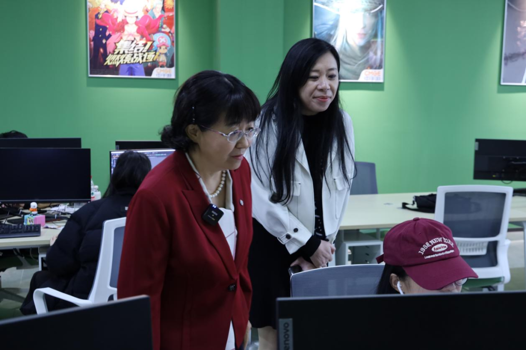 E2E91B0E5E59AF80AC00340D70E_7CA9DF04_9DBE3