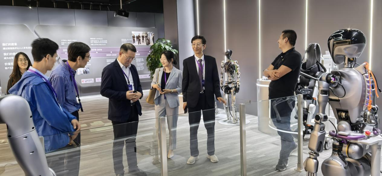 11358C85E1E113822DEC04EF7AC_23A73B84_CE345 CE345