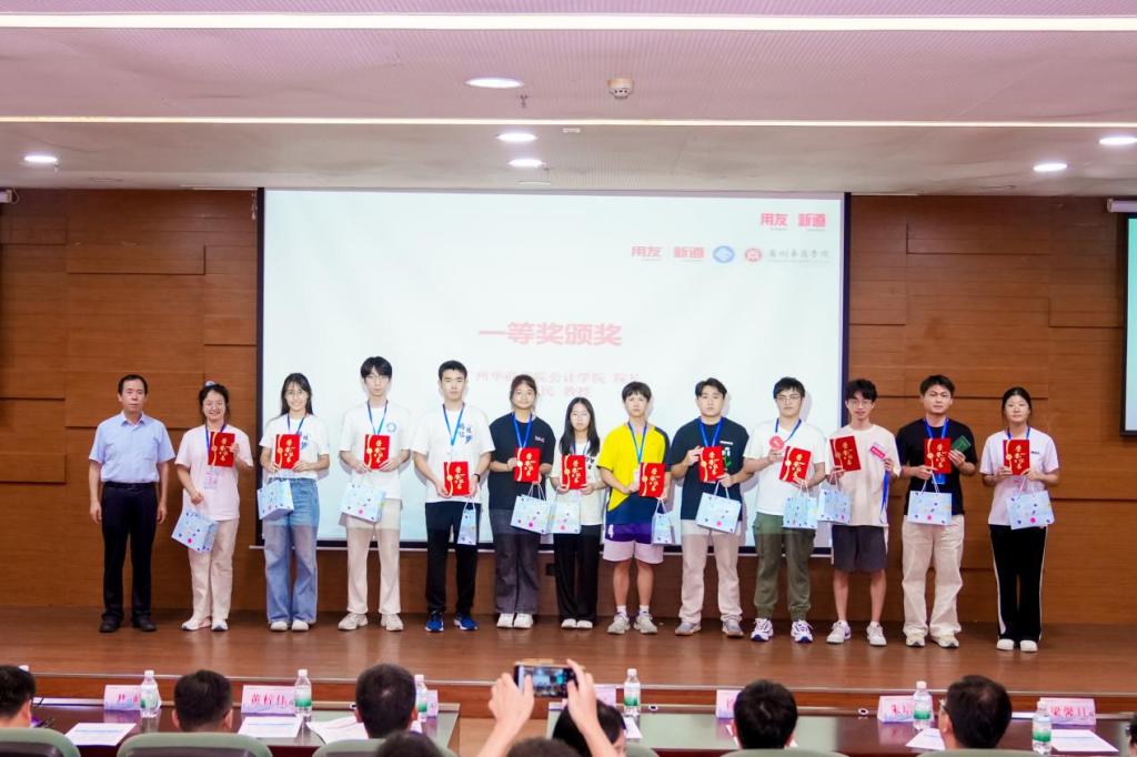 3ACD5BC597053A9C58193EC0CEB_90FCFCFA_1659A 3ACD5BC597053A9C58193EC0CEB_90FCFCFA_1659A