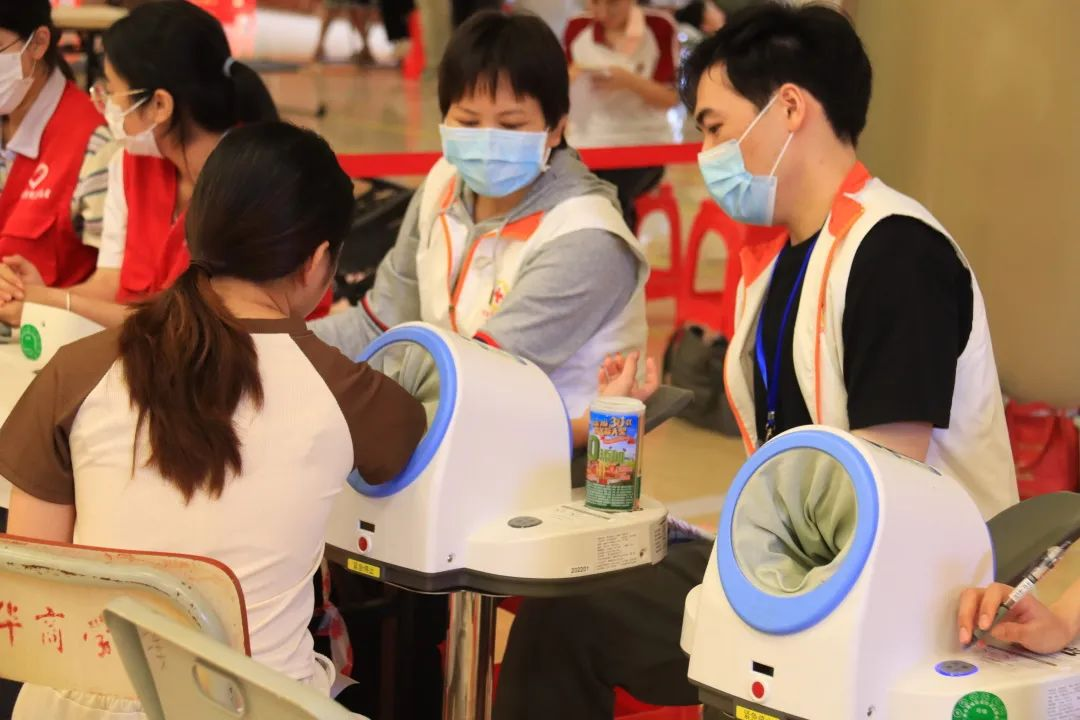 6EFC4058FEAD893ED9EFF707E8F_9232186C_C7769