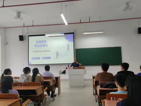 E5F3A0F906DDC9FEAC400345D89_E52724DE_E099B