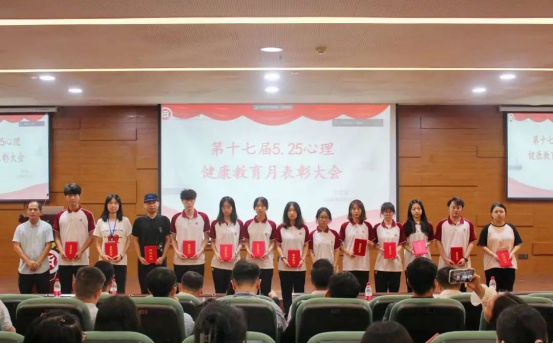 BAD157789838E8057FFB9D9FA03_EEF634D1_BA2CF