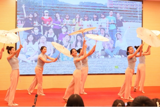 6ABCDDDDFAD79FA857C1D45A432_E1F79221_2DEC4