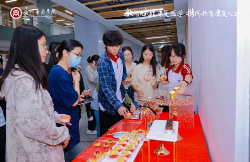 04F775EE2FCB7F519B75FEF155F_14831824_69D70