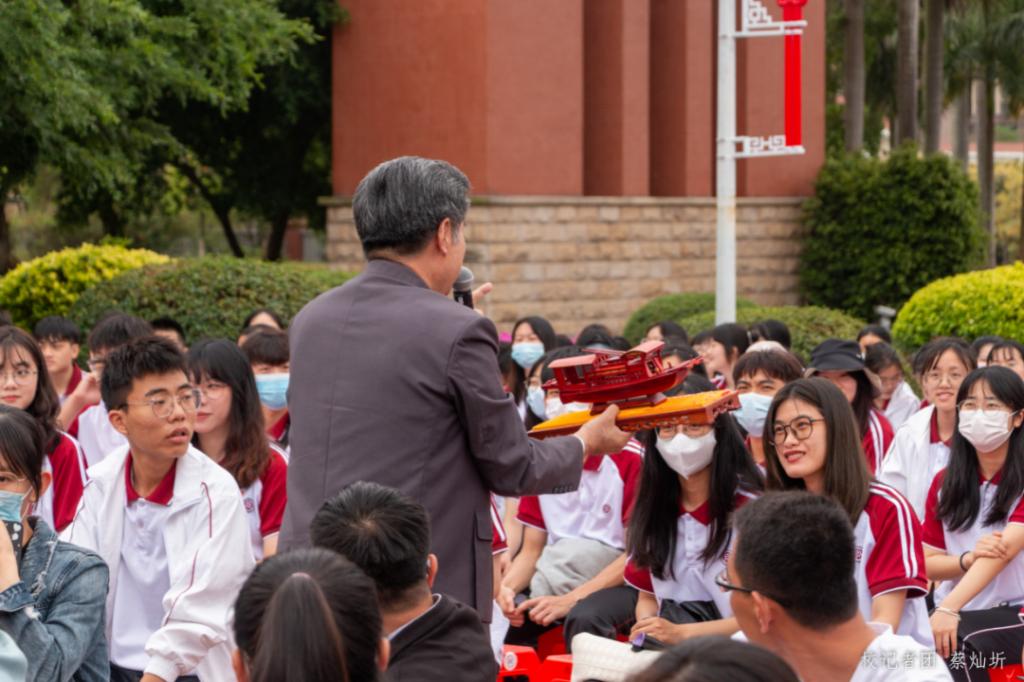 0B35D983EDA329A01B47022E759_334AA3B2_17748