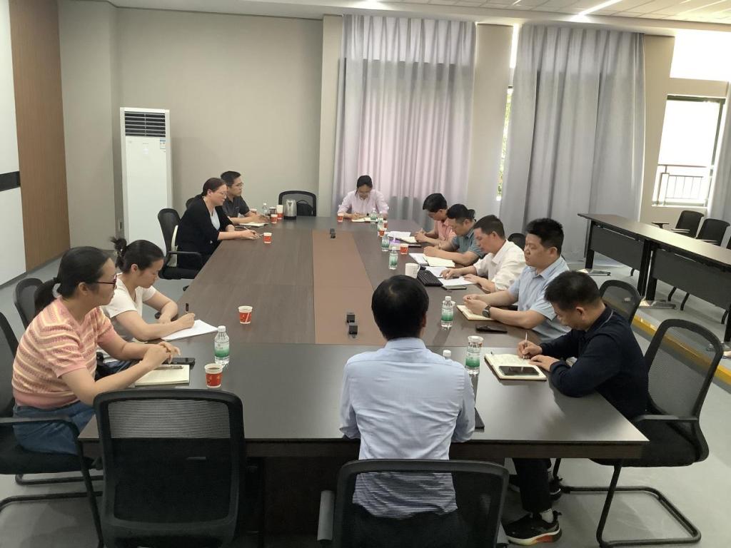 B83ADBE5FD2E580341296A54E25_4979C259_16798 B83ADBE5FD2E580341296A54E25_4979C259_16798