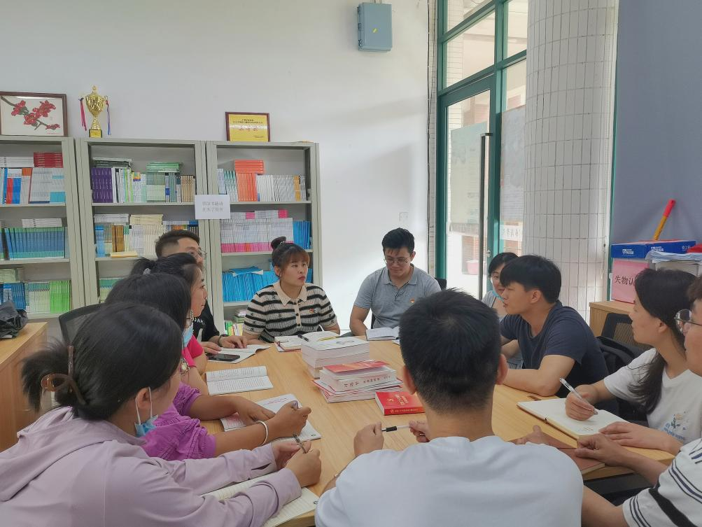 66D7F8B48E29D3DA5DE79D767B4_6259A262_C0186