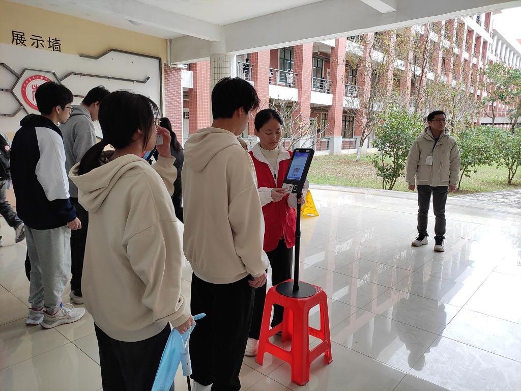 FECF40516C68DC89F6407FBC168_1BEBBC45_211A8