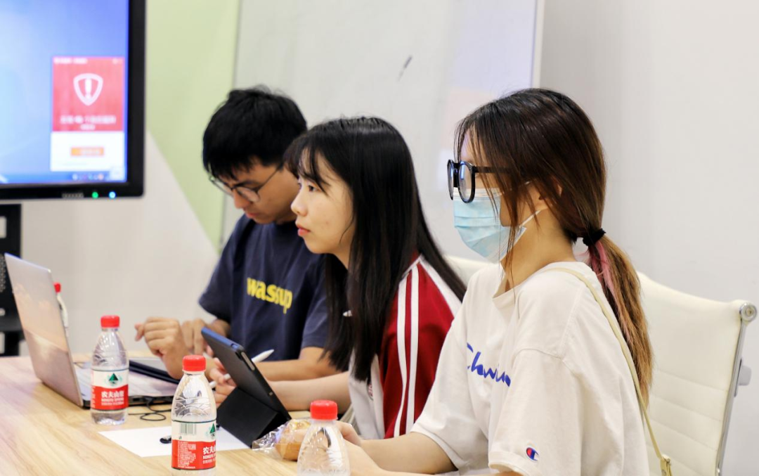 93B50BE579492E612E4862F023A_053AEA00_9190A