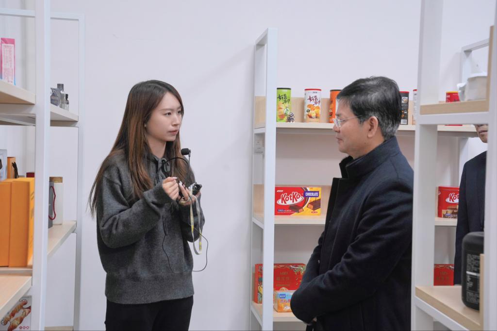 F62ED1923294B4D2EB5A7F636B2_E57466FB_F0D6