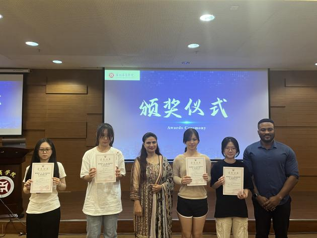 A8D0547E56B28D3828BE22E8282_ACFD98E8_514B5