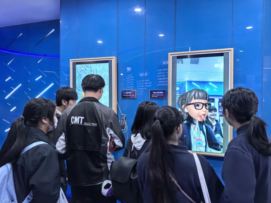 A81E09B9983E63FC1F9A4F31ED8_E8909A78_18C7D