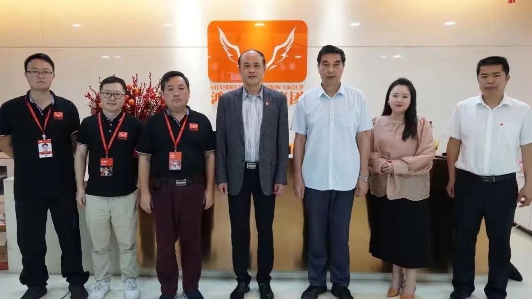 EDE5F85C614D95CD960CDE0A6E6_E9E93D8C_11827