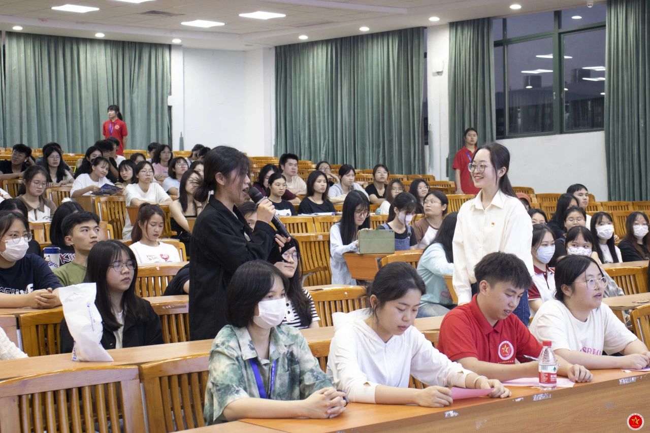 DEC72EE42FFA790B47738E1AB8B_C325C118_2E769